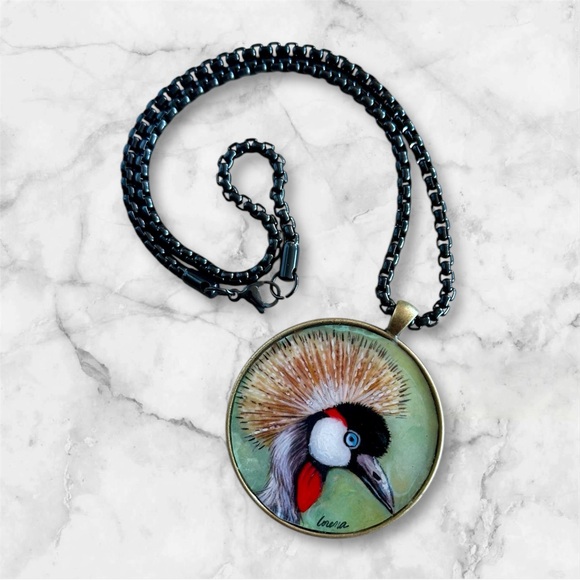 OOAK African crowned crane handpainted pendant brass bezel 16” black chain - Picture 3 of 9